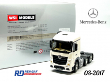 Колекційна модель тягача 1:50 Mercedes Actros MP4 6x2 | Wsi Models